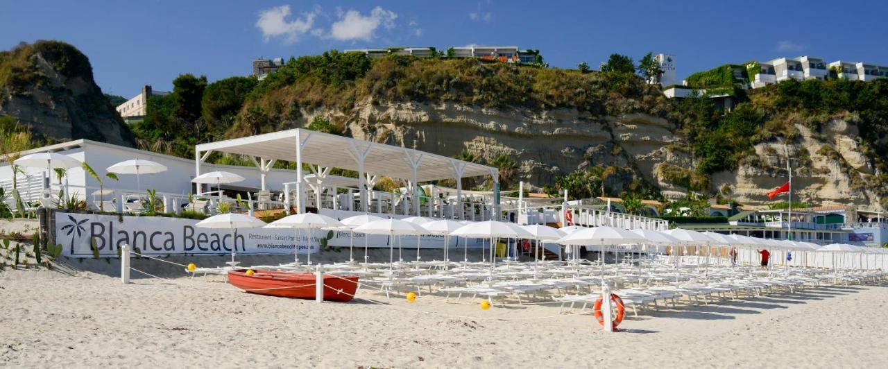 Sentido Michelizia Tropea Resort Экстерьер фото
